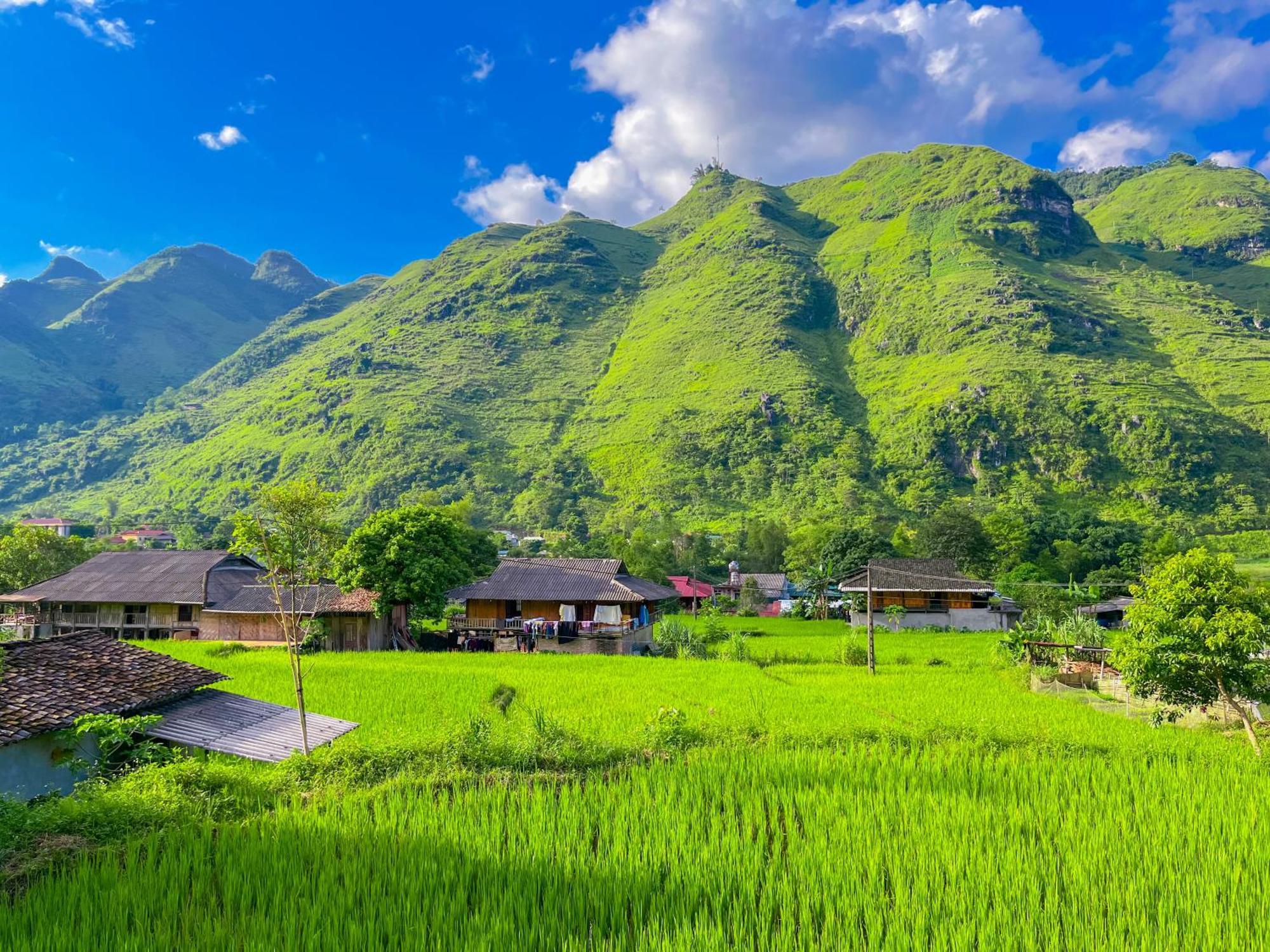 Hagianggo Hostel-Motorbikes Rental And Tour Ha Giang Esterno foto