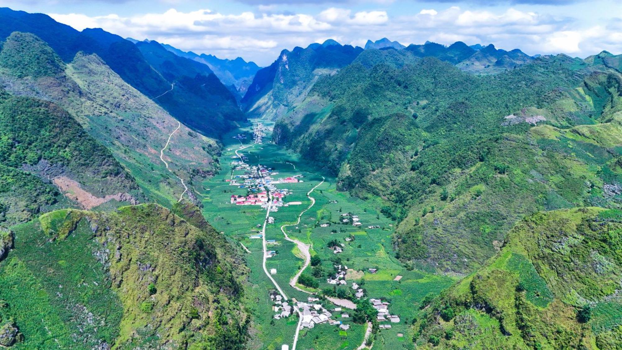 Hagianggo Hostel-Motorbikes Rental And Tour Ha Giang Esterno foto